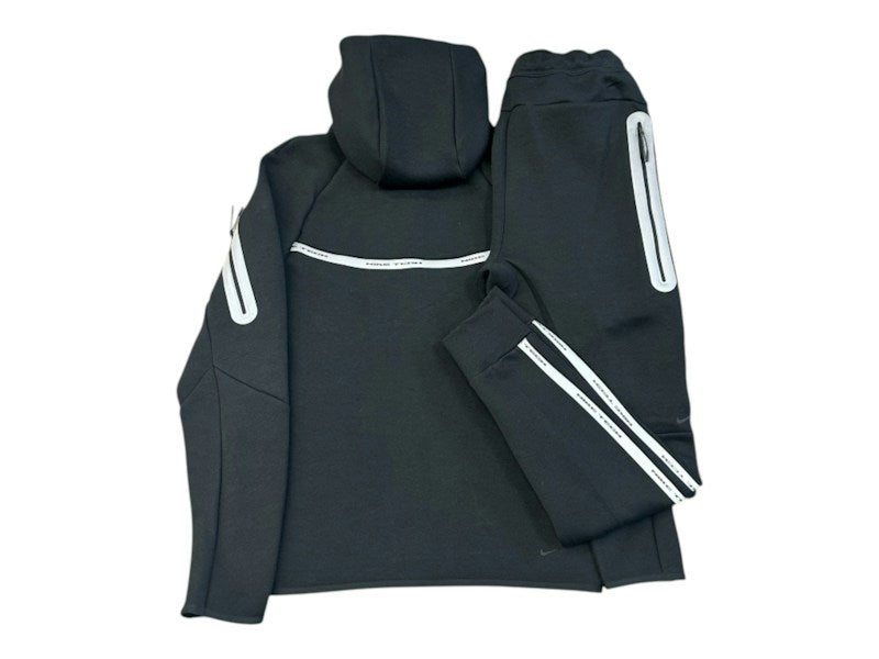 Nike Tech Fleece Reflective Accent Tracksuit Black/Black