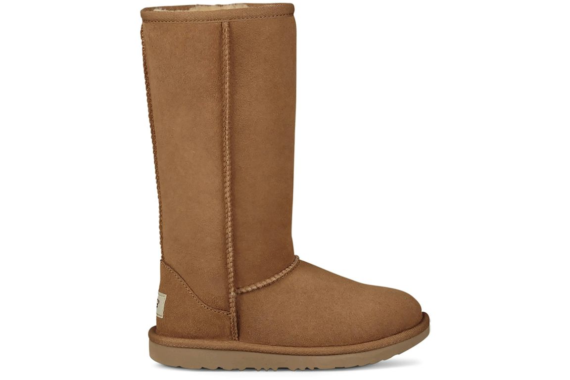 UGG Classic II Tall Boot Chestnut (Kids)